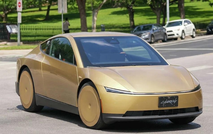 Tesla’s Wheel-Free Cybercabs Hit US Roads as Musk Bets on Driverless Future