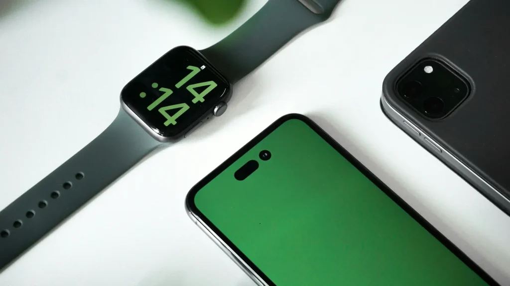 Report: Screen Time Surge, Teens Facing Mental Health Concerns