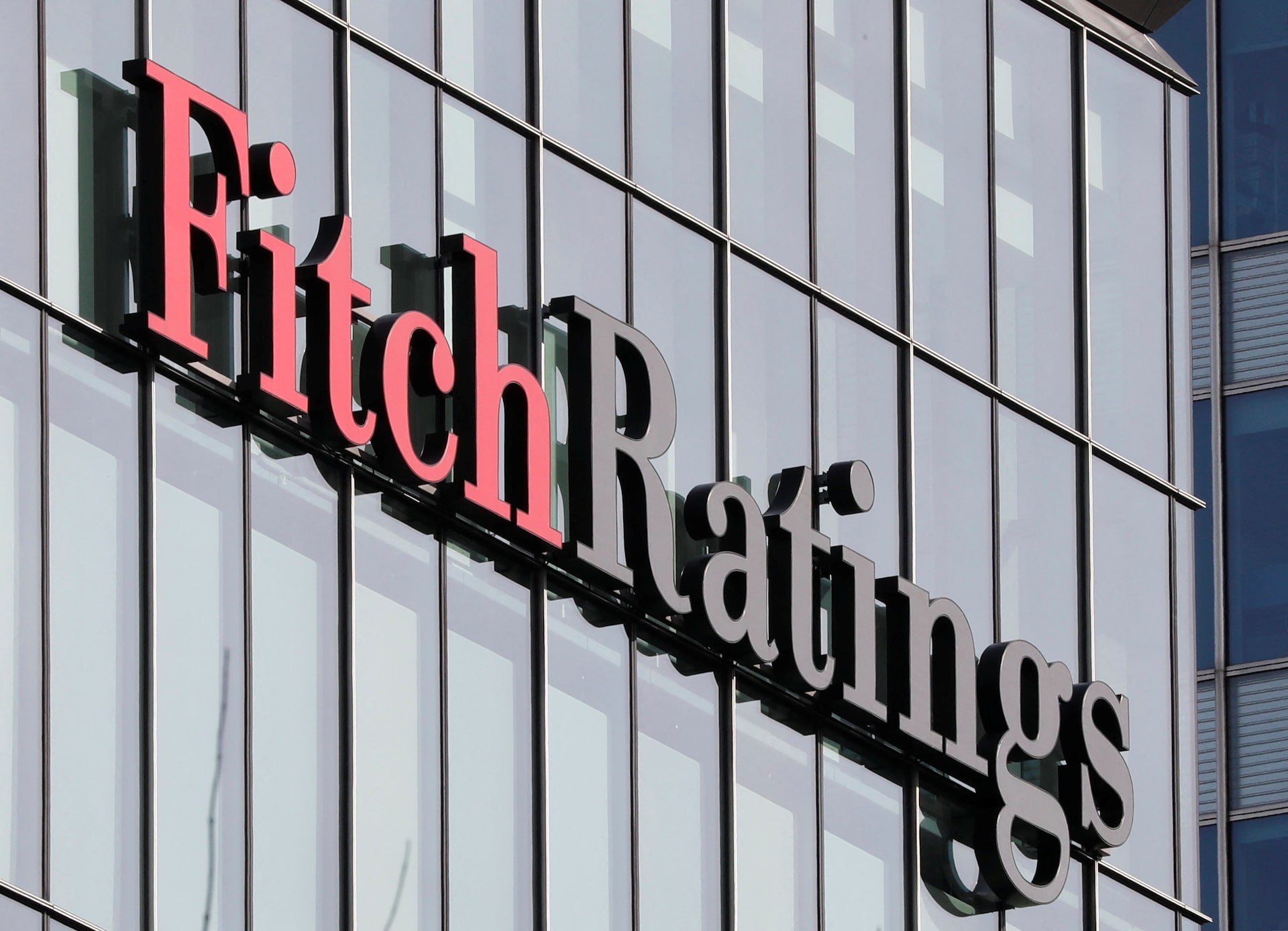 Fitch Revises Nigeria’s Credit Outlook to Positive as Forex Reserves Reach $54.9bn